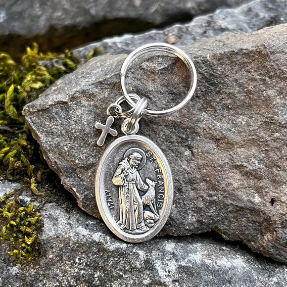 St. Francis Pet Collar Medal - Picture 4 of 4